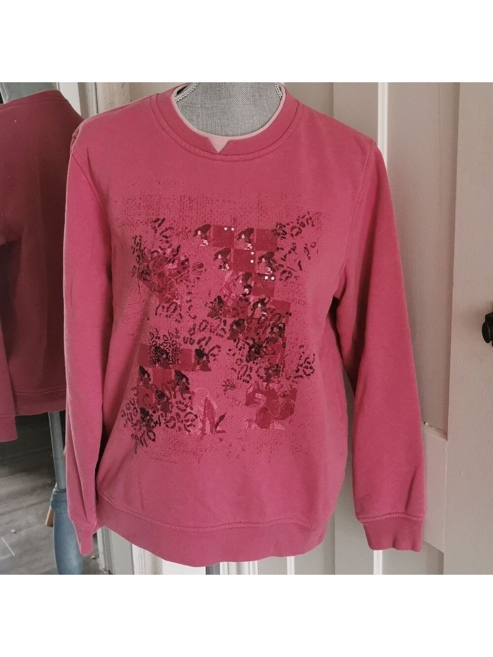 Vintage Northern Reflections Floral Crewneck sweater. Size Medium Petite. EUC
